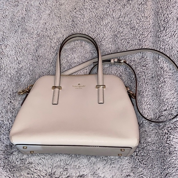 kate spade Handbags - Kate spade purse!